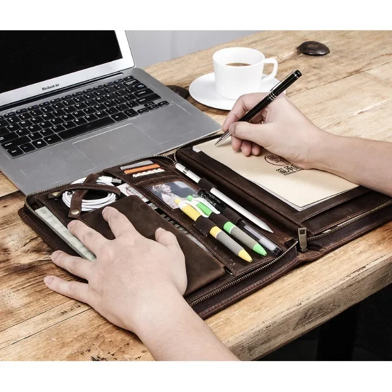 レザータブレット収納バッグ Apple iPad用 ジッパー - Tablet Tech Accessories のレビューと価格